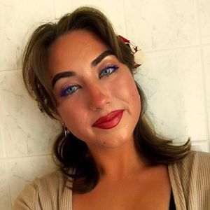 Meet your Posher, Alyssa